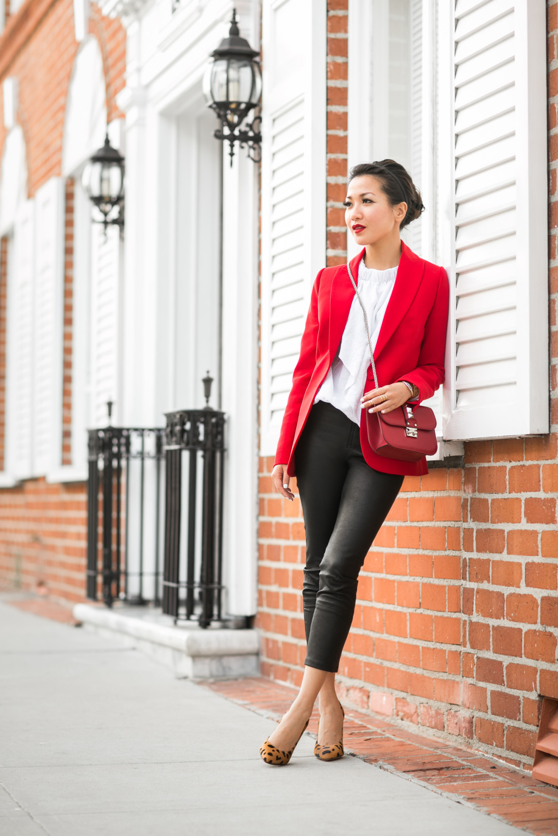 Triple Red :: Crimson blazer & Valentino rockstud bag - Wendy's Lookbook