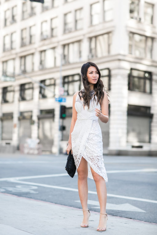 Morning Lace :: Lace dress & Statement necklace - Wendy's Lookbook